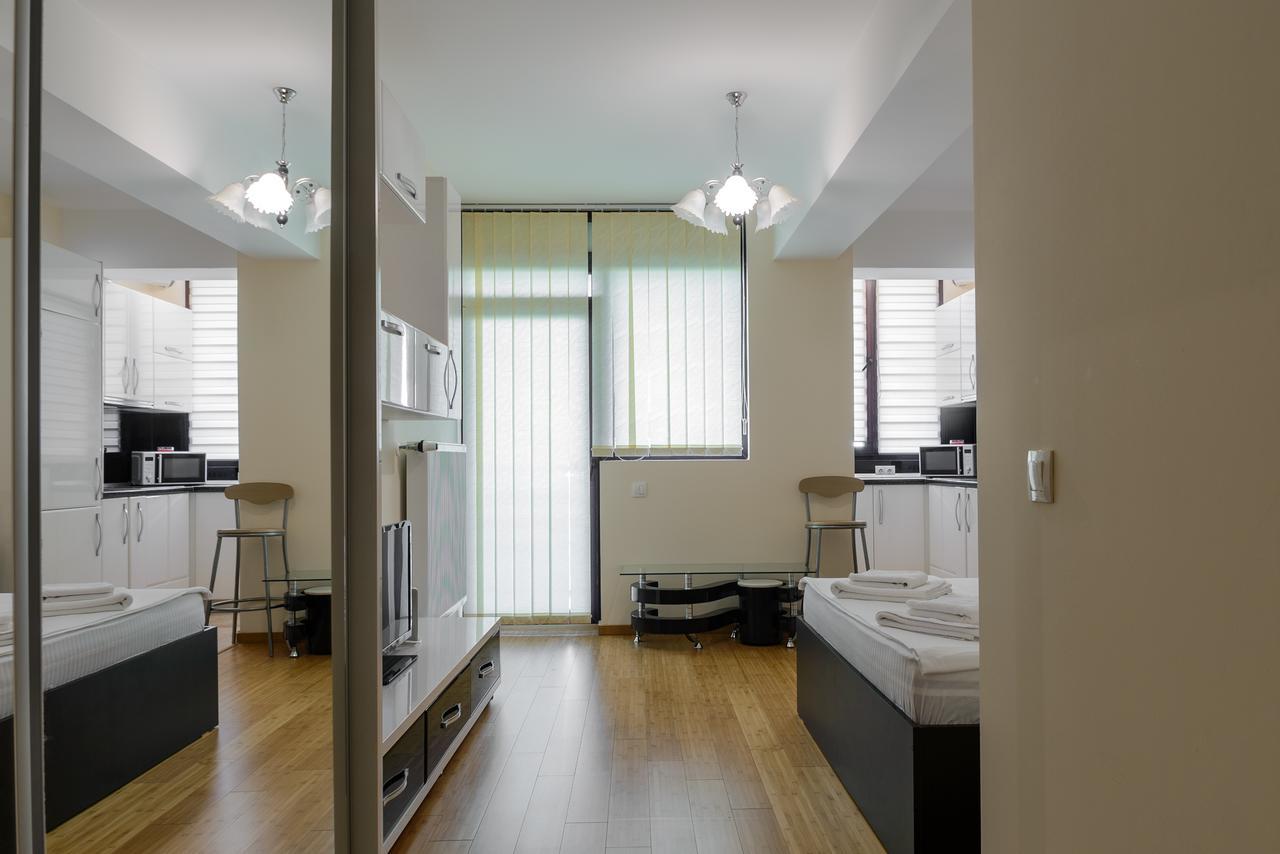 Cozy Apartments - Copou Iasi Buitenkant foto